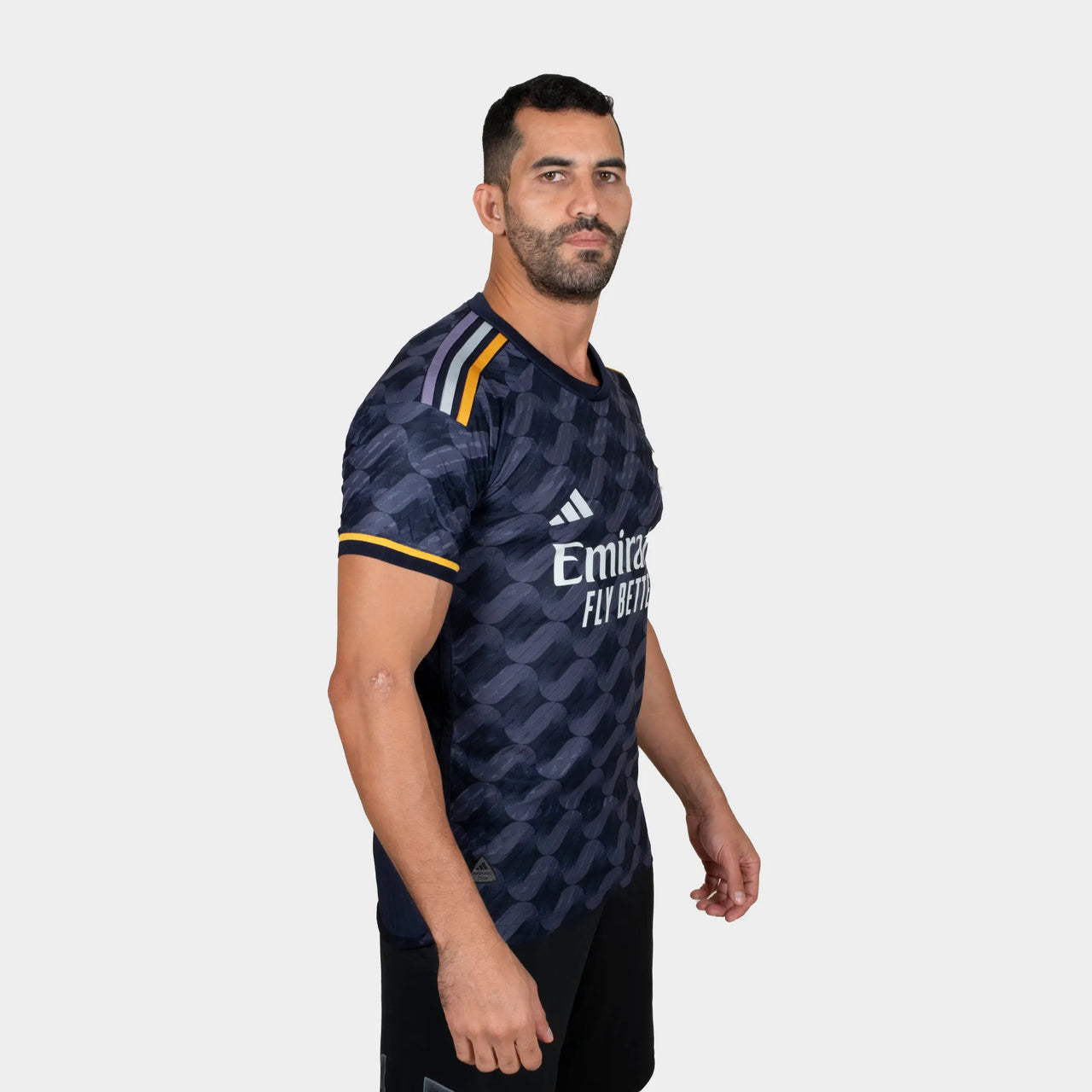 Real Madrid 23/24 Version Joueur Extérieur Hommes