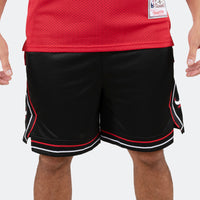Thumbnail for Chicago Bulls Men Black Shorts