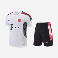 Thumbnail for Bayern Munich 21/22 Men White Training Set