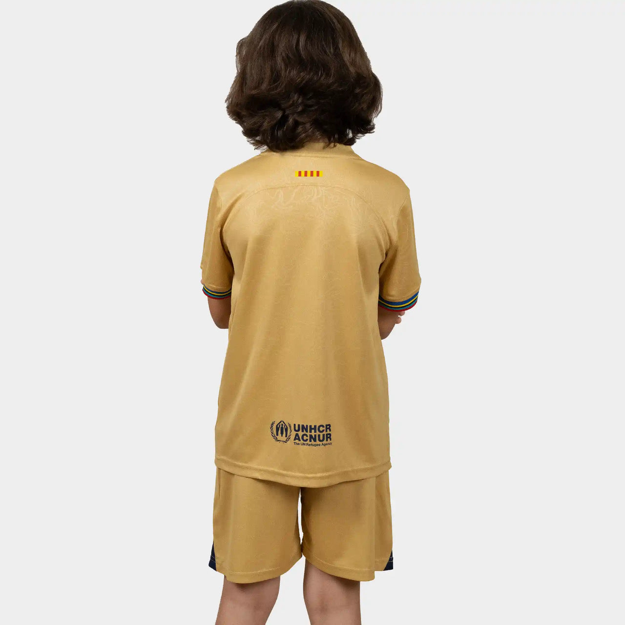 Kit extérieur enfants Barcelone 22/23