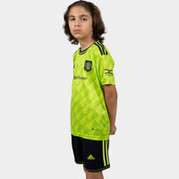 Thumbnail for Troisième kit pour enfants de Manchester United 22-23