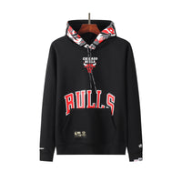 Thumbnail for Sweat à capuche noir des Chicago Bulls