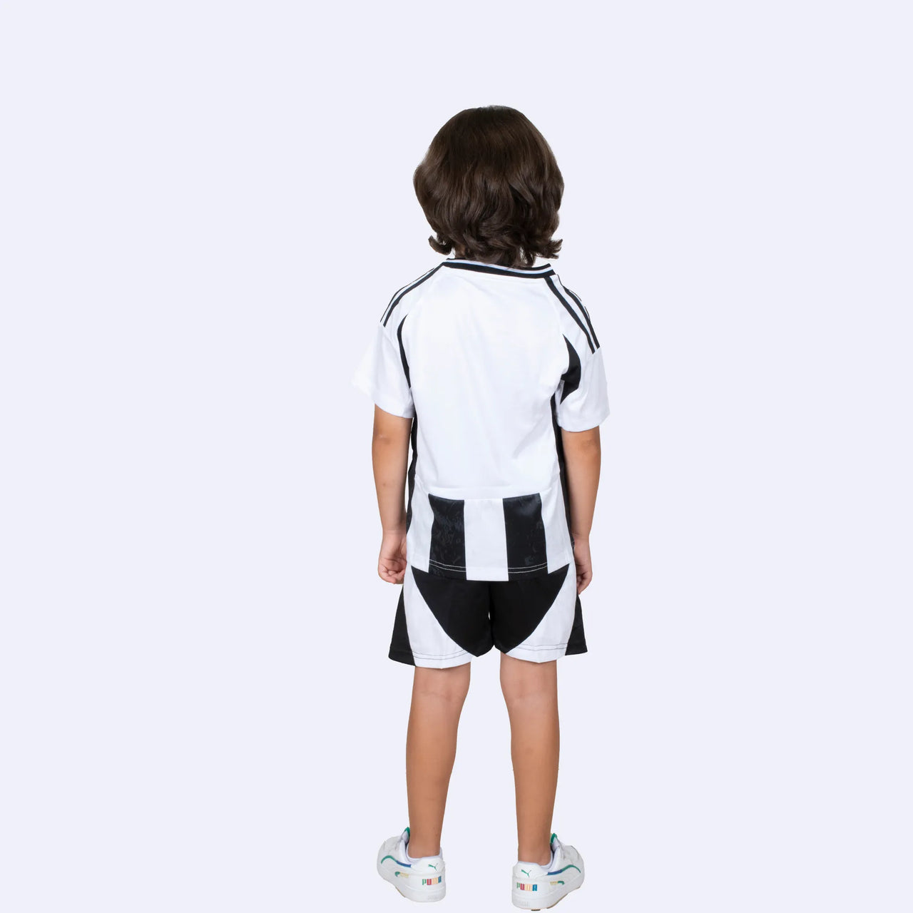 Kit domicile enfant Juventus 23/24