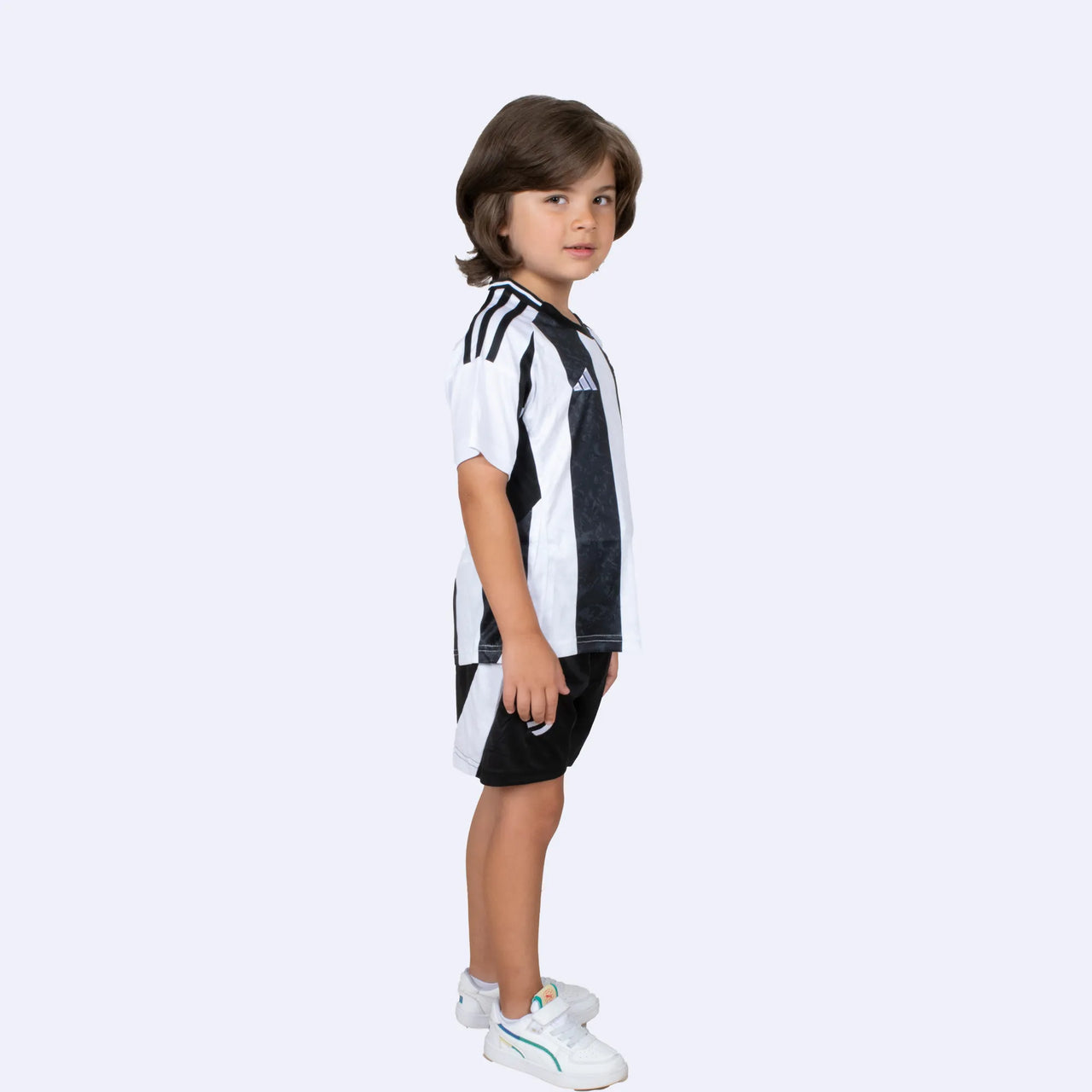 Kit domicile enfant Juventus 23/24