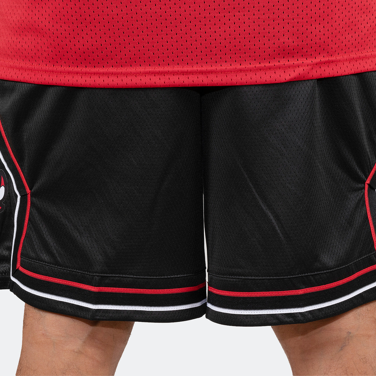 Chicago Bulls Men Black Shorts